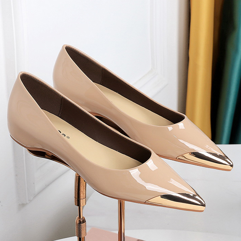 Zapatos BIGTREE de tacón bajo  - Women Shoes Size To Men reseña y precio